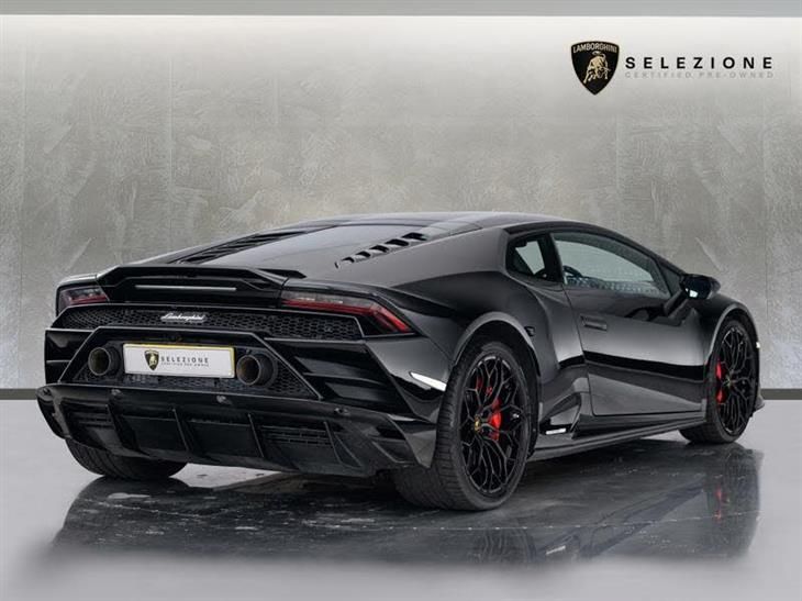 Lamborghini Huracan Evo Lamborghini Huracan Evo — миниатюра 3