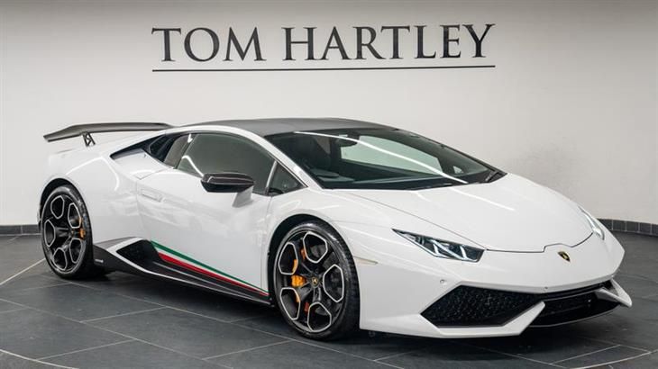 https://img.pistonheads.com/Fullsize/lamborghini/huracan/lp610-4/lamborghini-huracan-lp610-4-1102987660-1.jpg