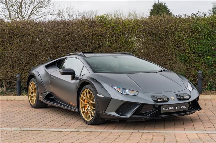 Lamborghini Huracan photo 3