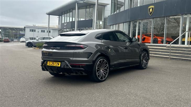 Lamborghini Urus Lamborghini Urus SE 4.0T V8 800 PHEV SE 5dr Auto — миниатюра 3