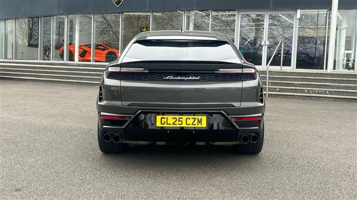 Lamborghini Urus Lamborghini Urus SE 4.0T V8 800 PHEV SE 5dr Auto — миниатюра 4