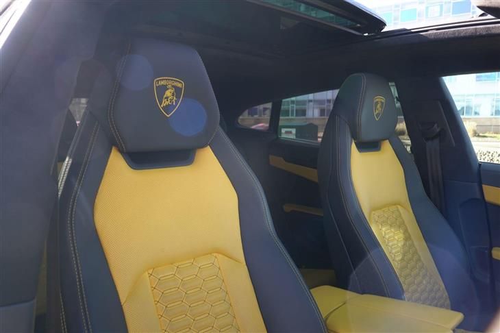 Lamborghini Urus Lamborghini Urus 4.0 V8 BiTurbo Auto 4WD Euro 6 5dr — миниатюра 3