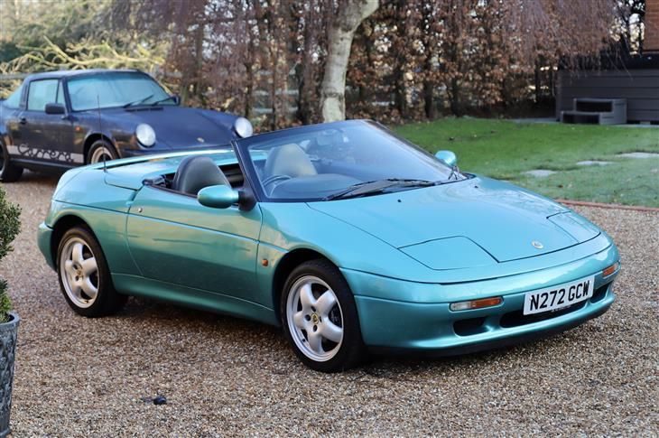 Lotus Elan