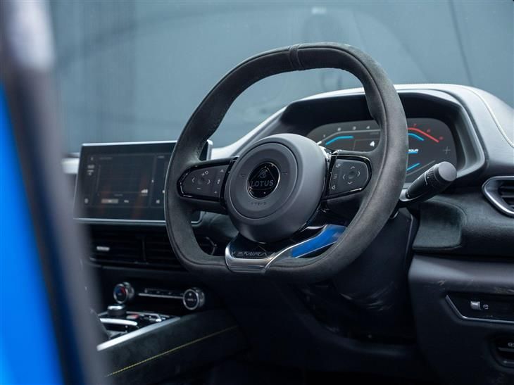 Lotus Emira Lotus Emira 3.5 V6 First Edition Euro 6 2dr — миниатюра 4