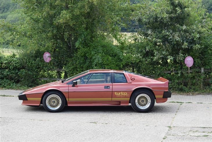 Lotus Esprit