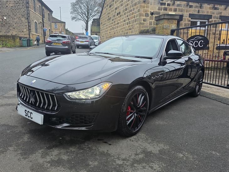 Maserati Ghibli Maserati Ghibli 3.0D V6 Royale Saloon 4dr Diesel ZF Euro 6 (s/s) (275 ps) — миниатюра 4