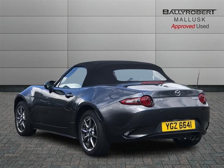 MX-5 gets new LSD and 'Track' mode for 2024 - PistonHeads UK