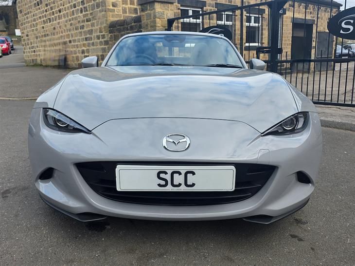 Mazda MX-5 Mk4 Mazda MX-5 2.0 SKYACTIV-G Exclusive-Line Convertible 2dr Petrol Manual Euro 6 (s/s) (184 ps) — миниатюра 3