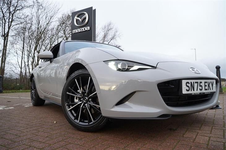 Mazda MX-5 Mk4 Mazda MX-5 2.0 SKYACTIV-G Exclusive-Line Roadster Euro 6 (s/s) 2dr — миниатюра 3