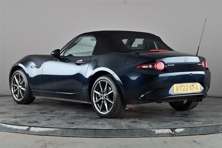 Mazda MX-5 Mk4 Mazda MX-5 2.0 Skyactiv G Sport Tech Convertible 2dr Petrol Manual Euro 6 (s/s) (184 Ps) — миниатюра 4