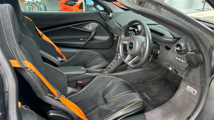 McLaren 720S McLaren 720S V8 2dr SSG Auto — миниатюра 3