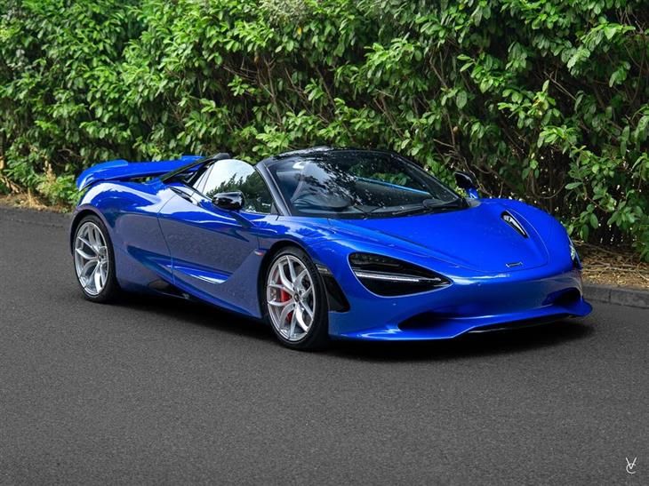McLaren 750S 4.0T V8 Spider 2dr Petrol SSG Euro 6 (s/s) (750 ps)