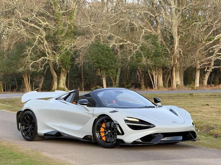 McLaren 765LT McLaren 765LT 4.0T V8 Spider 2dr Petrol SSG Euro 6 (s/s) (765 ps) — миниатюра 1