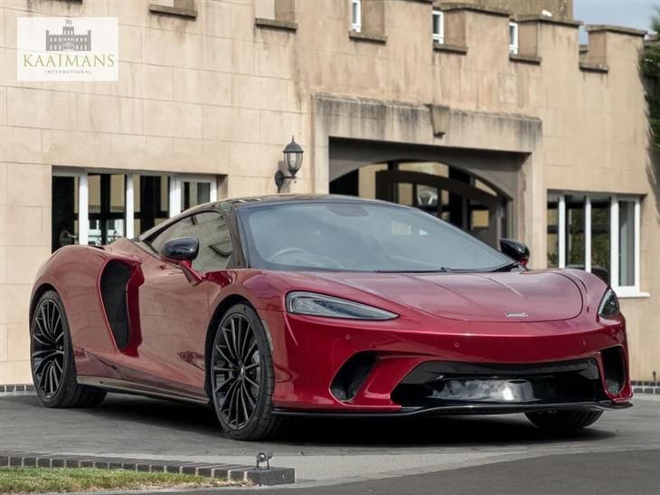 McLaren GT 