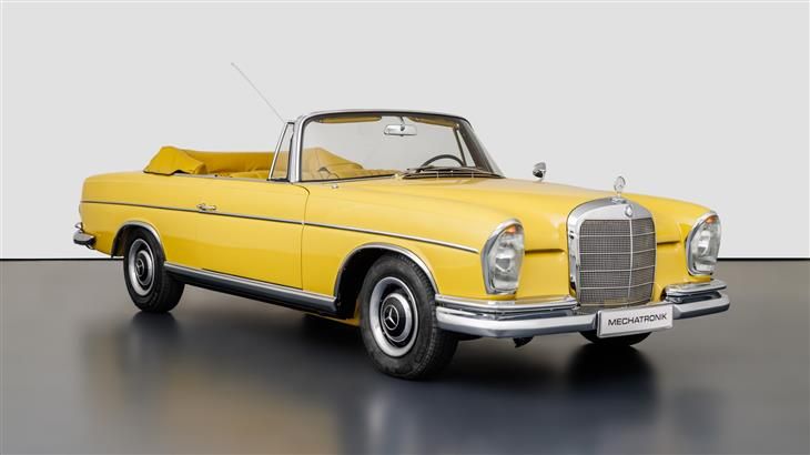 Mercedes-Benz W112 300 SE Cabriolet