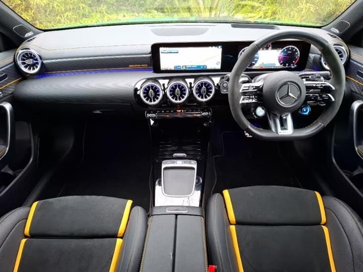 Mercedes-Benz A Class AMG Mercedes-Benz A-Class A45 S 4Matic+ Legacy Edition 5dr Auto — миниатюра 3