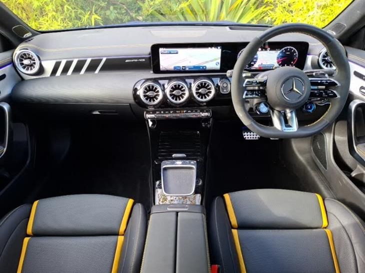 Mercedes-Benz A Class AMG Mercedes-Benz A-Class A45 S 4Matic+ Plus 5dr Auto — миниатюра 3