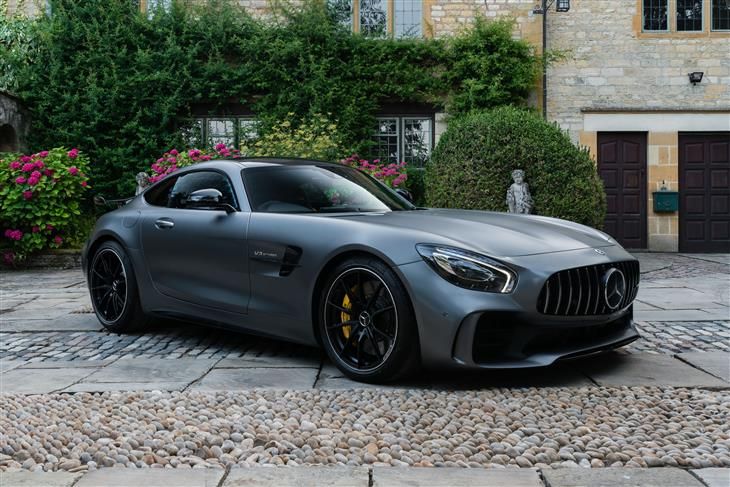 AMG GT R PREMIUM • CARBON PACKAGE • GREY MAGNO • PREMIUM PACKAGE •  FULL MERCEDES HISTORY • BURMESTER SOUND SYSTEM