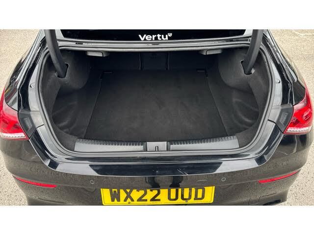 Mercedes-Benz CLA AMG Mercedes-Benz CLA 35 4Matic 4dr Tip Auto Petrol Saloon — миниатюра 4