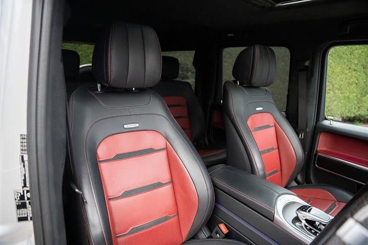 Mercedes-Benz G Class AMG Mercedes-Benz G-Class G63 V8 BiTurbo AMG Carbon Edition — миниатюра 2