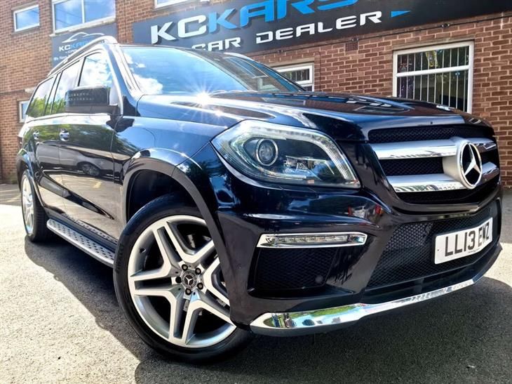Mercedes-Benz GL-Class 3.0 GL350 Bluetec AMG Sport CDi Auto 4WD 5dr- 7 Seats- Sunroof - 10 Service History