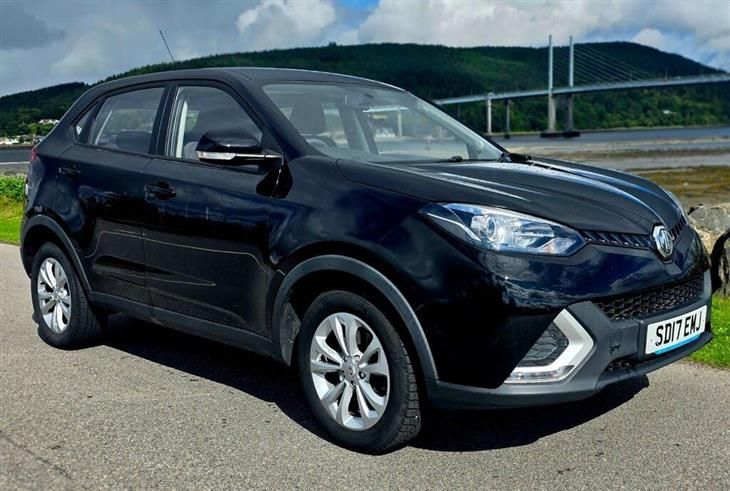 MG GS