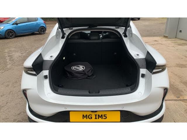 MG IM5 MG IM5 300kW Long Range 100kWh 5dr Auto Electric Hatchback — миниатюра 4
