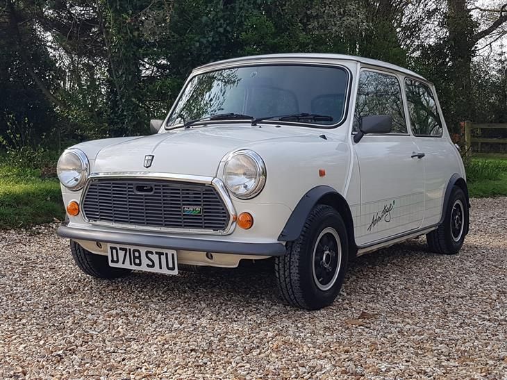 Mini Classic All Mini Classics cars for sale | PistonHeads UK