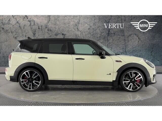 MINI Clubman Works MINI Mini Clubman 2.0 John Cooper Works ALL4 6dr Auto Petrol Estate — миниатюра 3