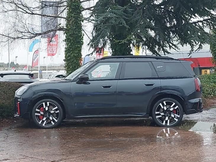 MINI Countryman Works MINI Mini Countryman 2.0 John Cooper Works ALL4 [Level 2] 5dr Auto — миниатюра 4