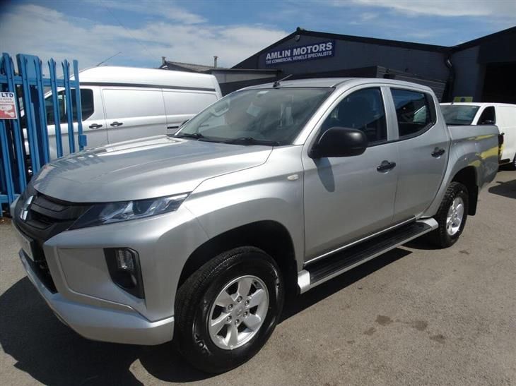 Mitsubishi L200