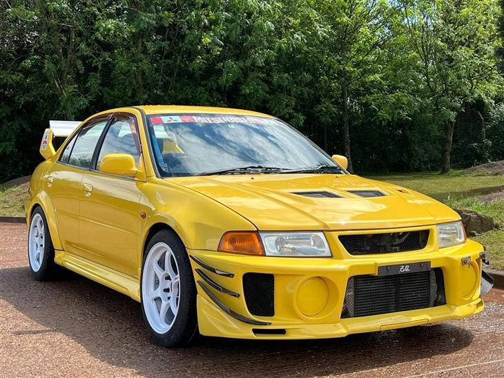 Yellow Mitsubishi Lancer cars for sale | PistonHeads UK