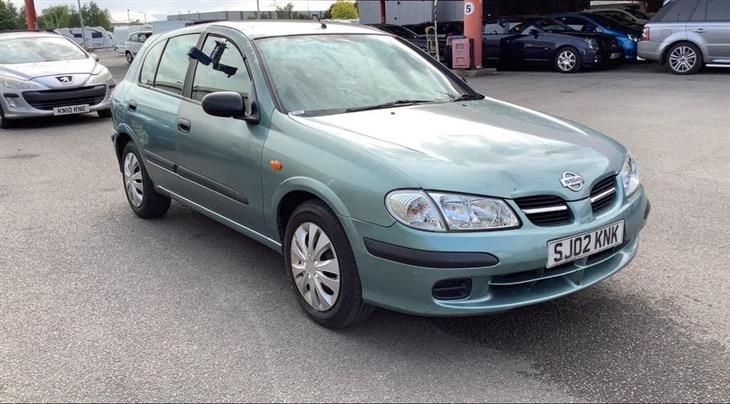 Cheap Nissan Almera 1.8 E 5dr for sale in Keighley, West Yorkshire