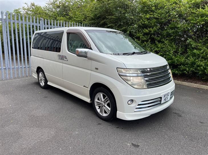Nissan Elgrand