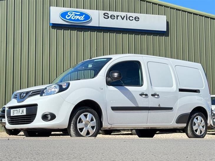 Nissan NV250