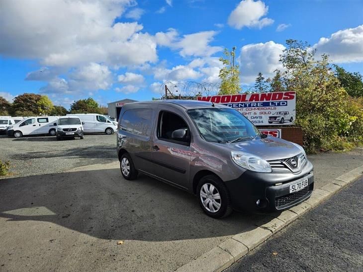 Nissan NV250