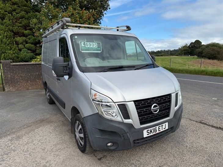 Nissan NV400