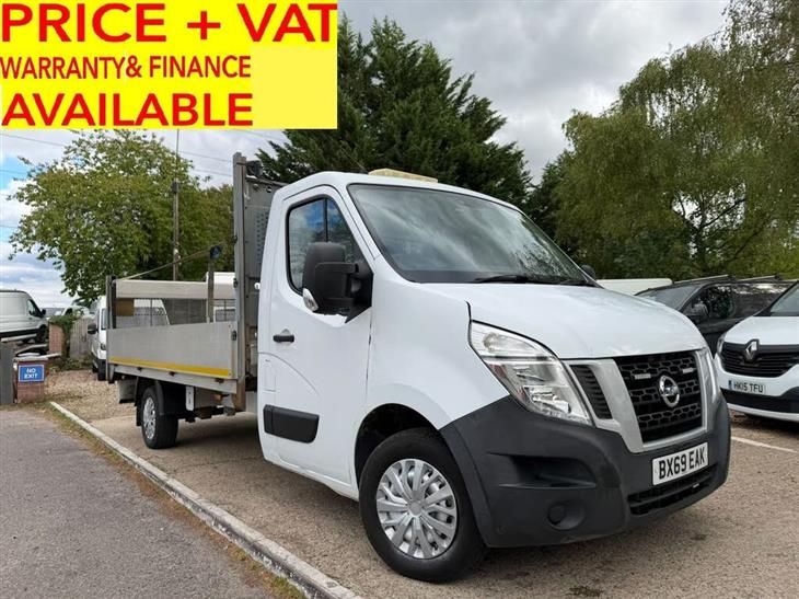 Nissan NV400