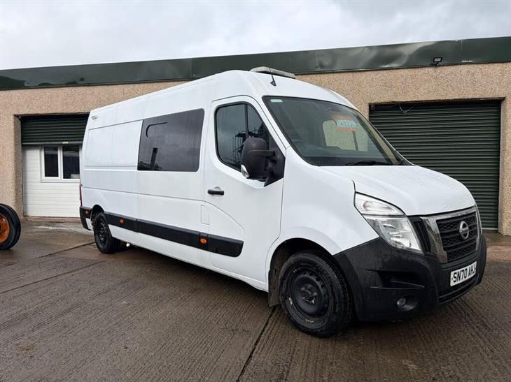 Nissan NV400