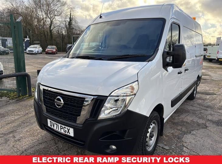 Nissan NV400