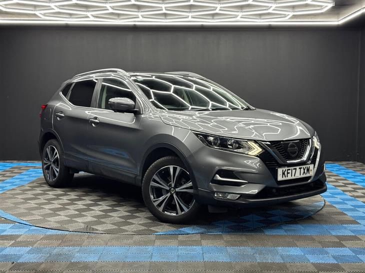 Nissan Qashqai 1.5 dCi N-Connecta Euro 6 (s/s) 5dr