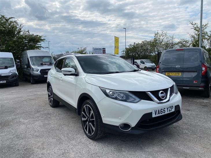 Nissan Qashqai 1.5 dCi Tekna 2WD Euro 6 (s/s) 5dr