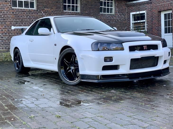 Nissan Skyline R34 cars for sale - PistonHeads UK