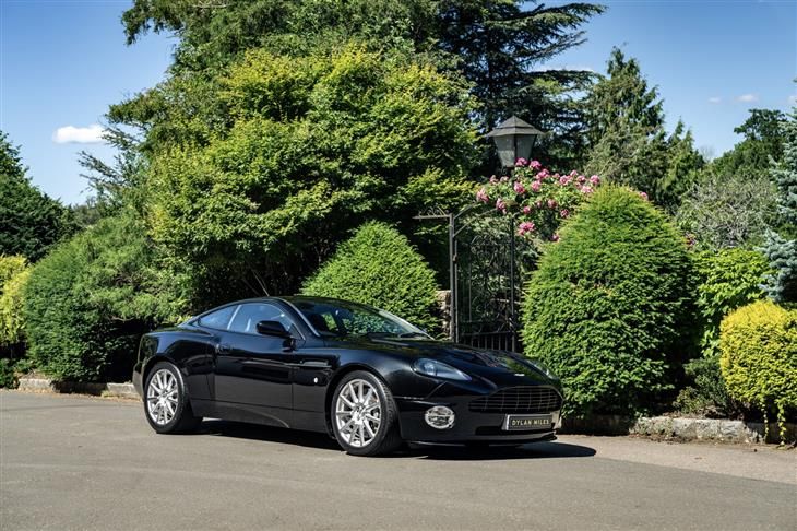 Aston Martin Vanquish