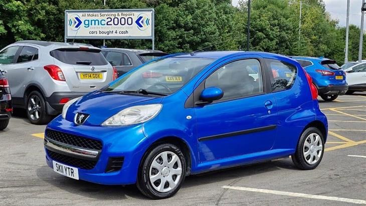 Cheap Peugeot 107 1.0 12V Urban Hatchback 3dr Petrol Manual Euro 5 (68 ps) for sale in Leeds, West Yorkshire