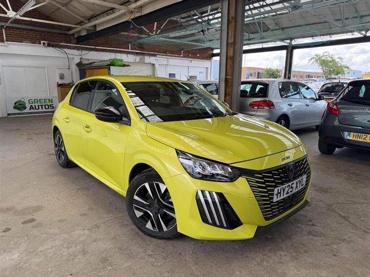 Peugeot 208