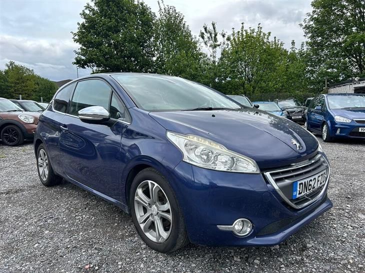 Cheap Peugeot 208 ALLURE HDI 3-Door for sale in Bradford, West Yorkshire