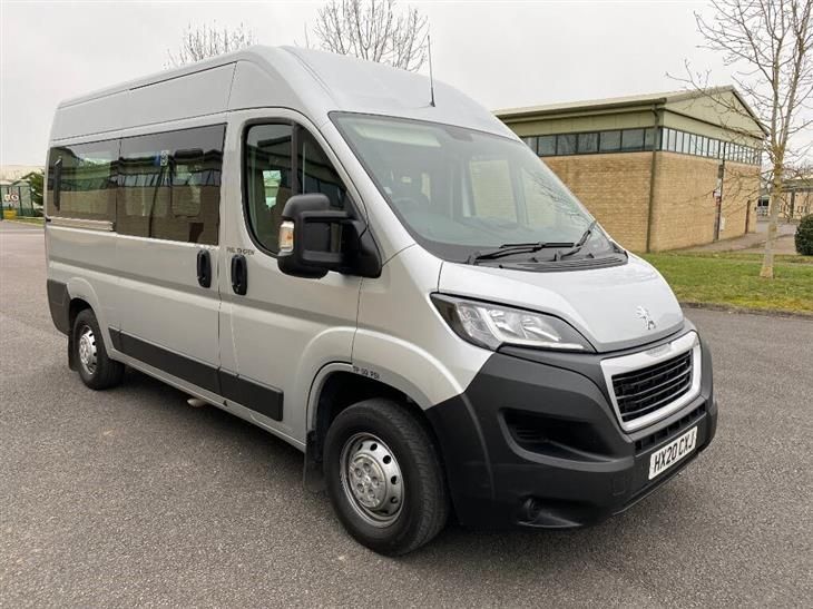 Peugeot Boxer Wheelchair Accessible Vehicle HX20CXJ 8 Seats + Tail lift