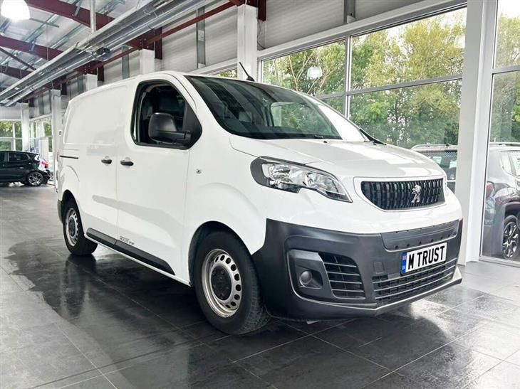 Peugeot Expert *AUTO!* e 1000 50kWh Professional Compact Panel Van 6dr Electric Auto SWB (136 ps)