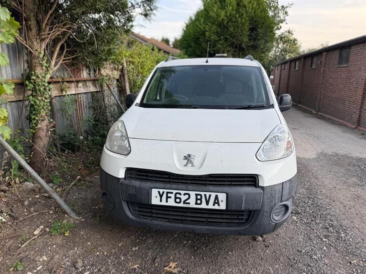 Cheap Peugeot Partner 1.6 HDi S Crew Van L2 H1 4dr for sale in Brogborough, Bedfordshire
